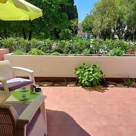My Place - 1 Minuto Dal Mare Apartment *